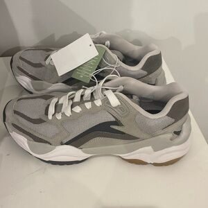 H&M men’s sneakers